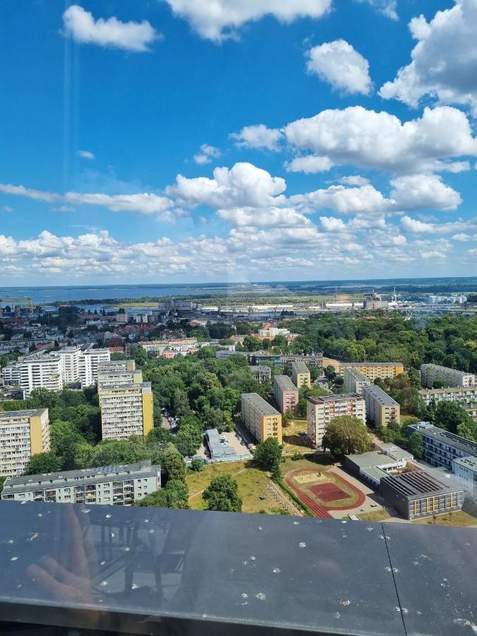 Jbhotels Apartament Comfort Hanza Tower Stettin Exterior foto